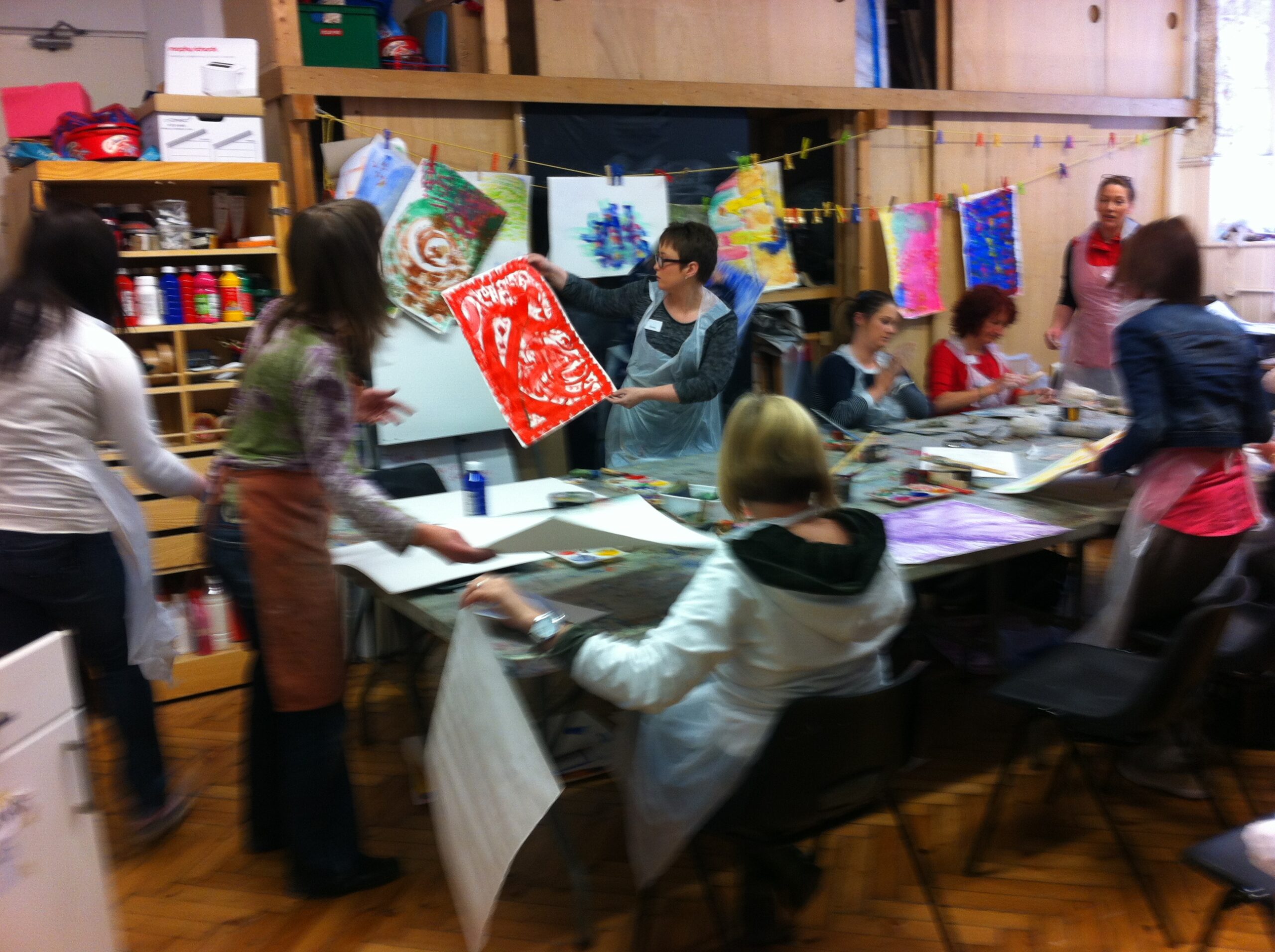 Image shown: Creative Exchanges: Drawing workshop. Photo by Liz Harper.